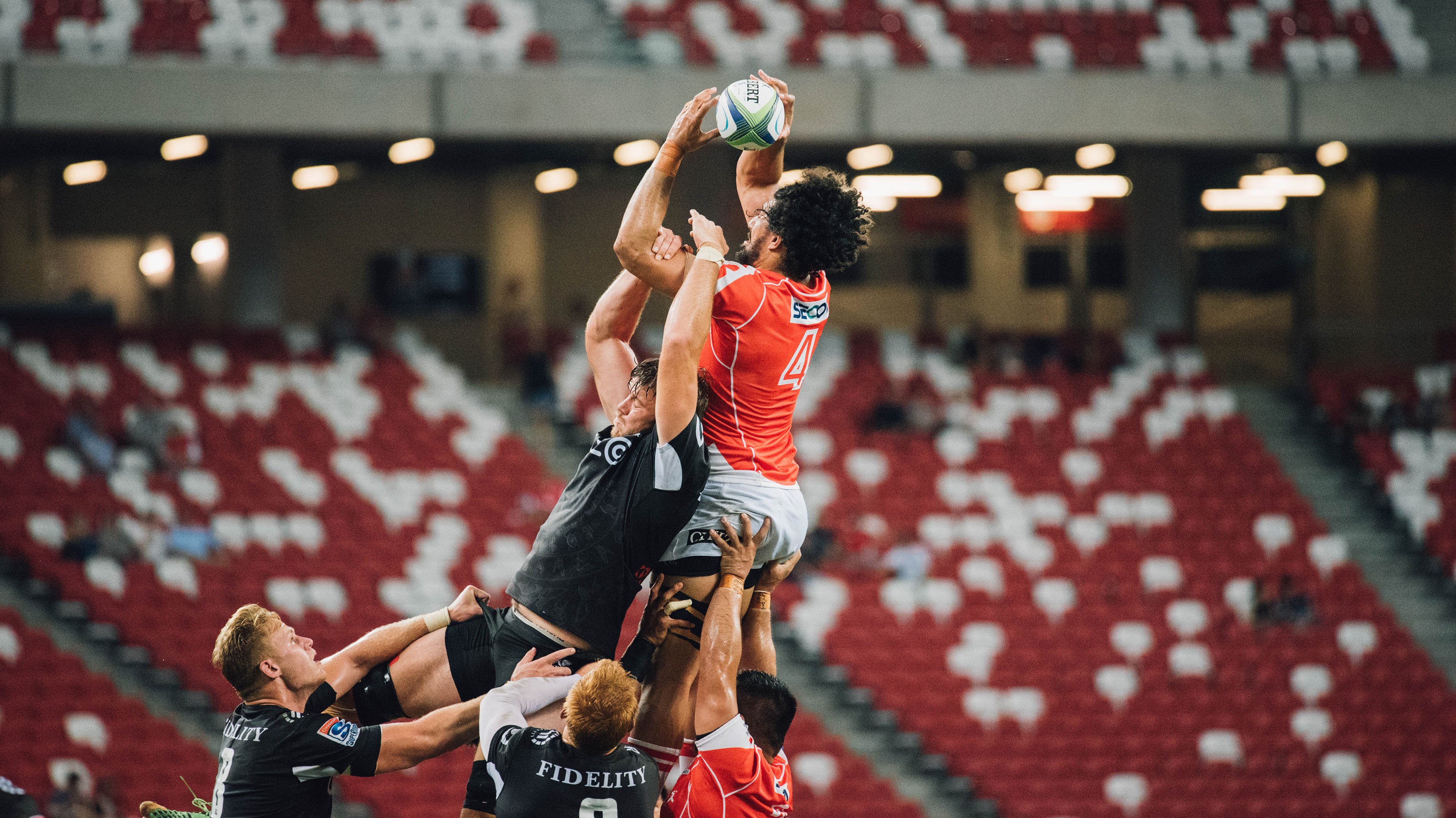 世界耐力赛再度上演雨战,团队协作决定胜负,耐力世界纪录